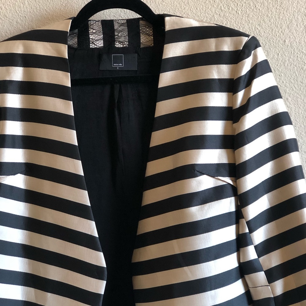 Dolce Vita Satin Beetlejuice Striped Blazer EUC - Picture 2 of 7